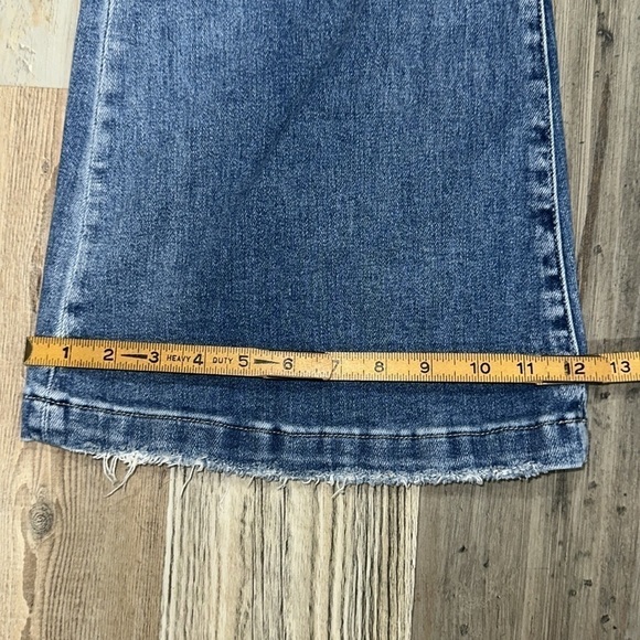 Pink Lily flare jeans - Picture 5 of 6